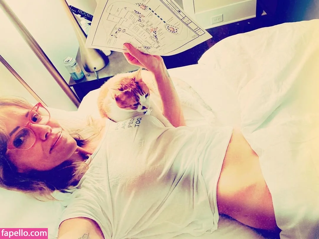 Triz Täss Onlyfans Photo Gallery 