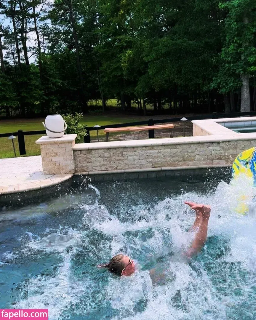 Triz Täss Onlyfans Photo Gallery 