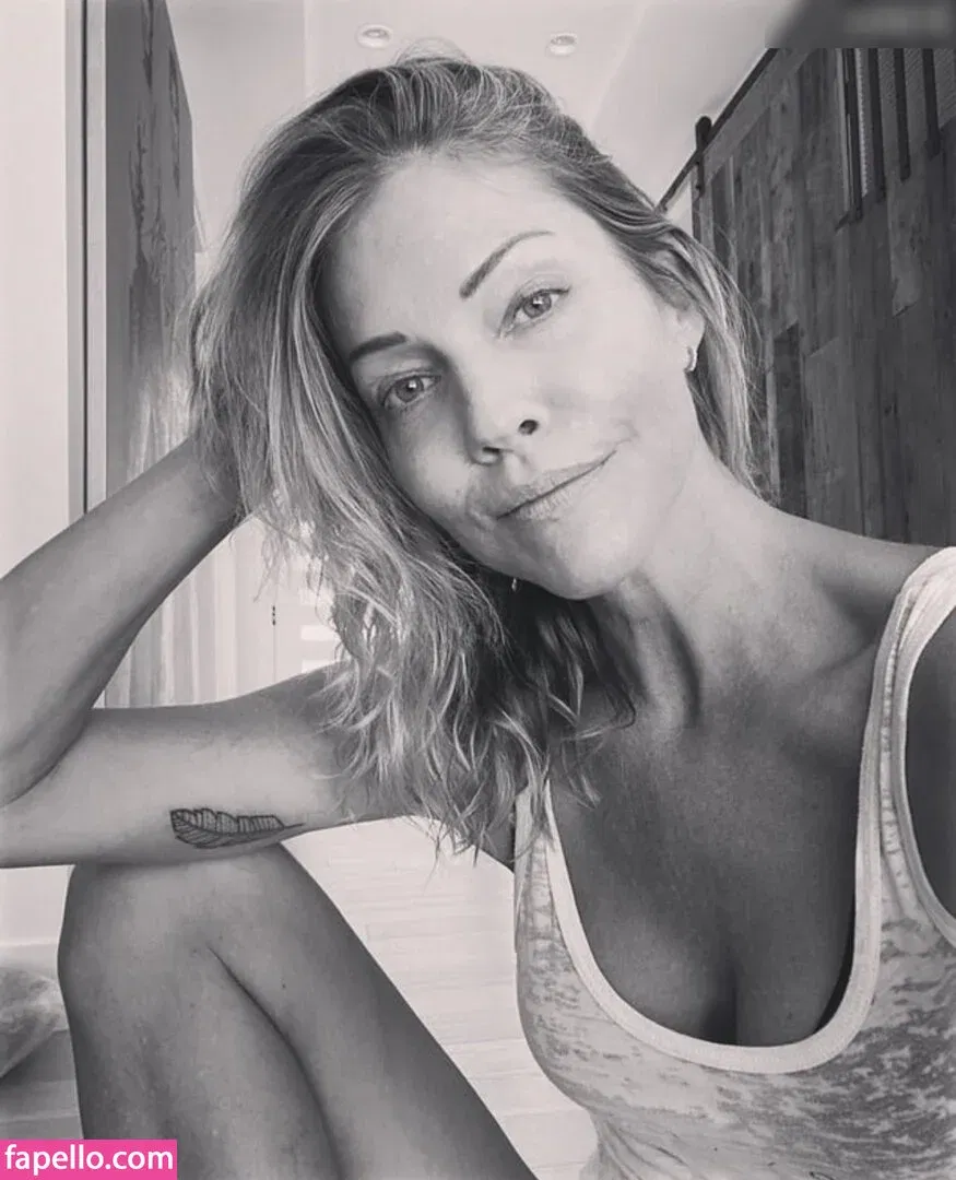 Triz Täss Onlyfans Photo Gallery 