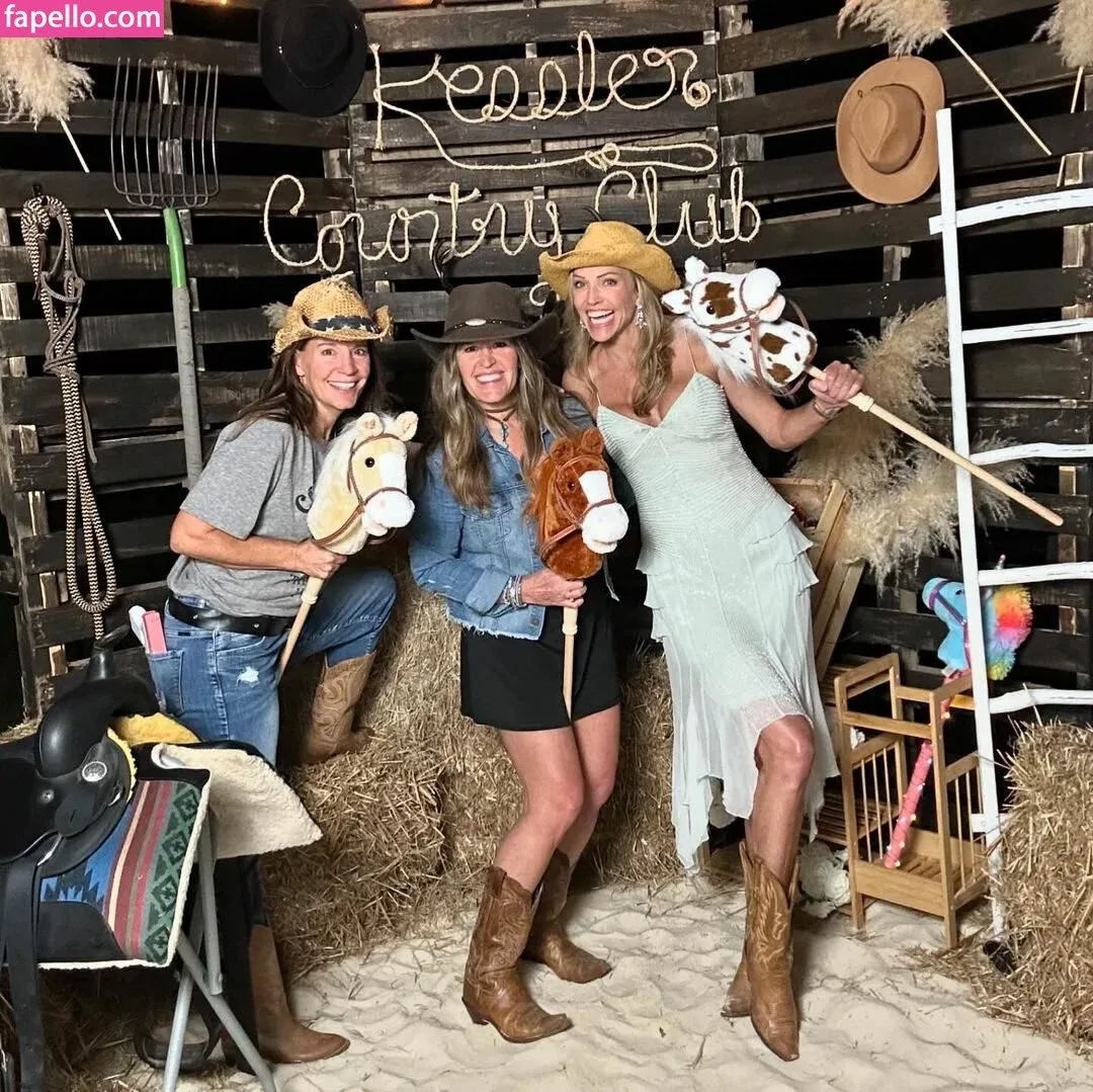 Triz Täss Onlyfans Photo Gallery 