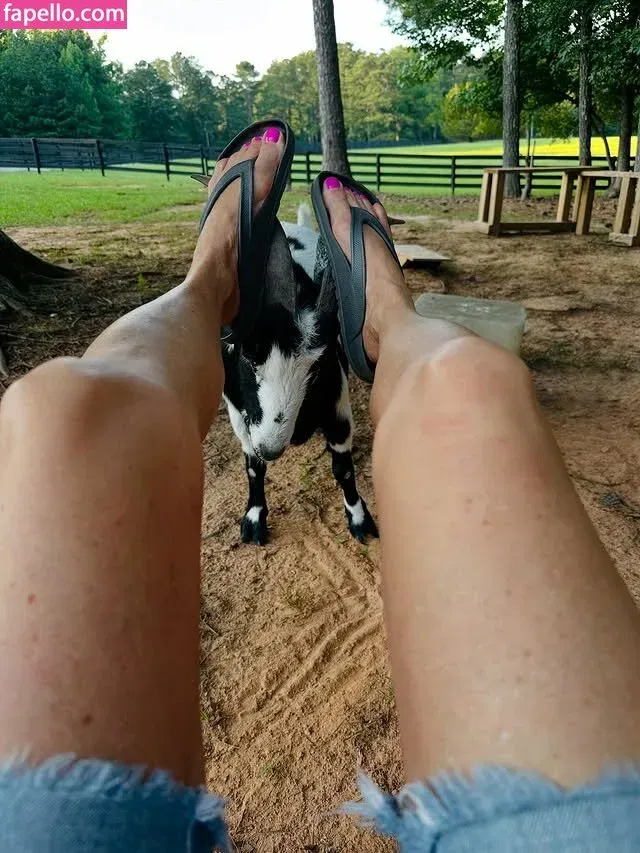 Triz Täss Onlyfans Photo Gallery 