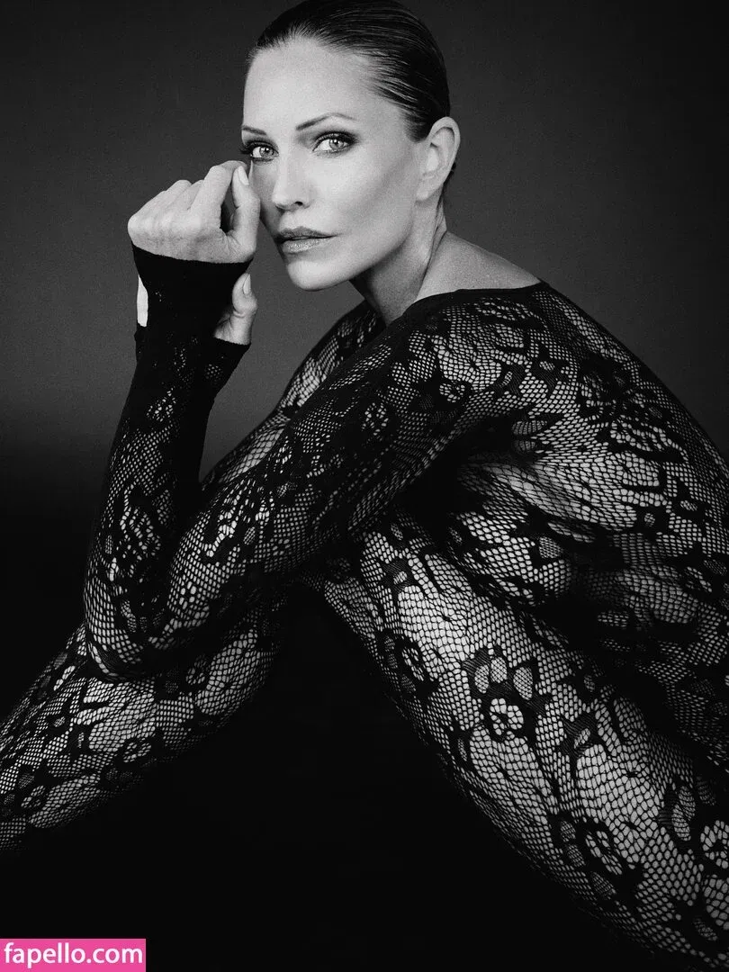 Triz Täss Onlyfans Photo Gallery 