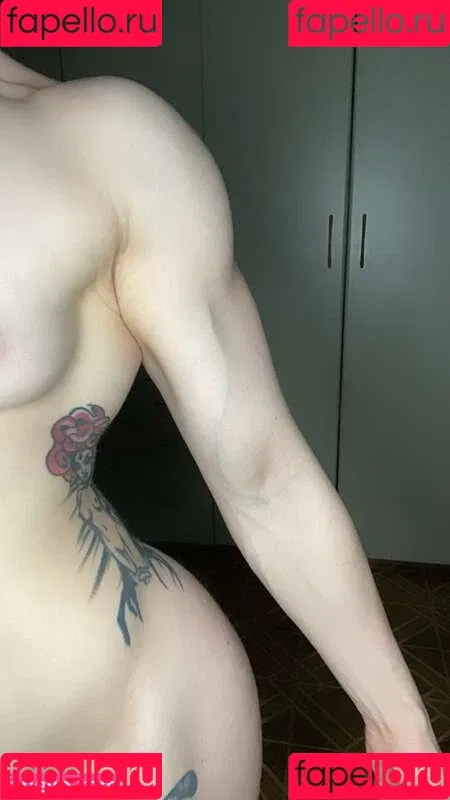 Laura Perazzo Onlyfans Photo Gallery 
