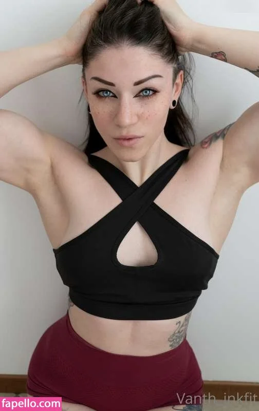 Laura Perazzo Nude Onlyfans Photo 33