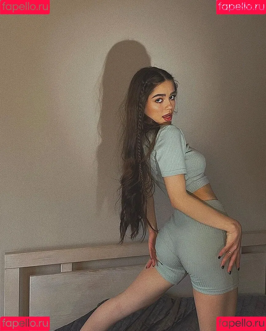 chernasova.sofia Onlyfans Photo Gallery 