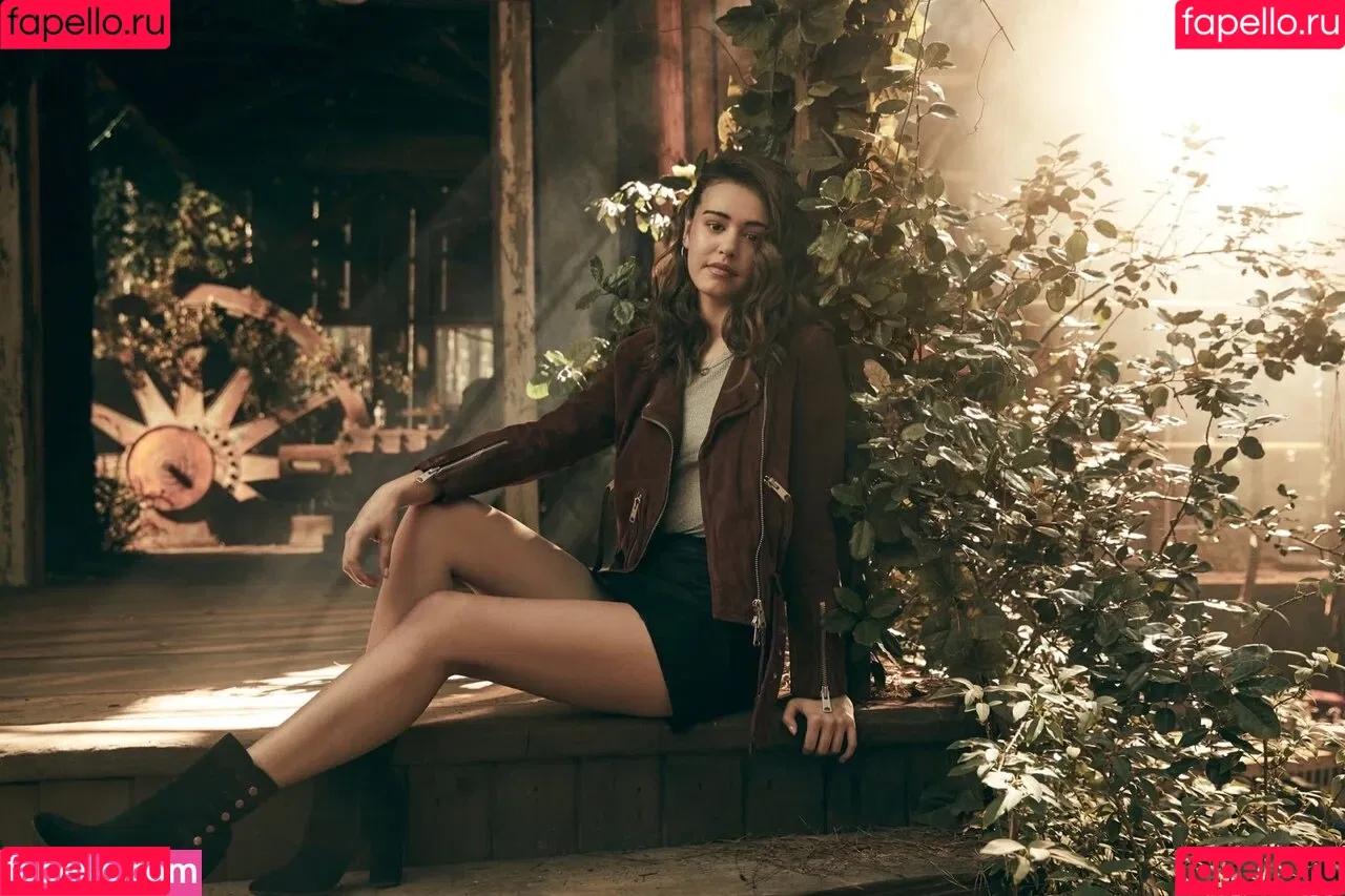 Kaylee Bryant Onlyfans Photo Gallery 