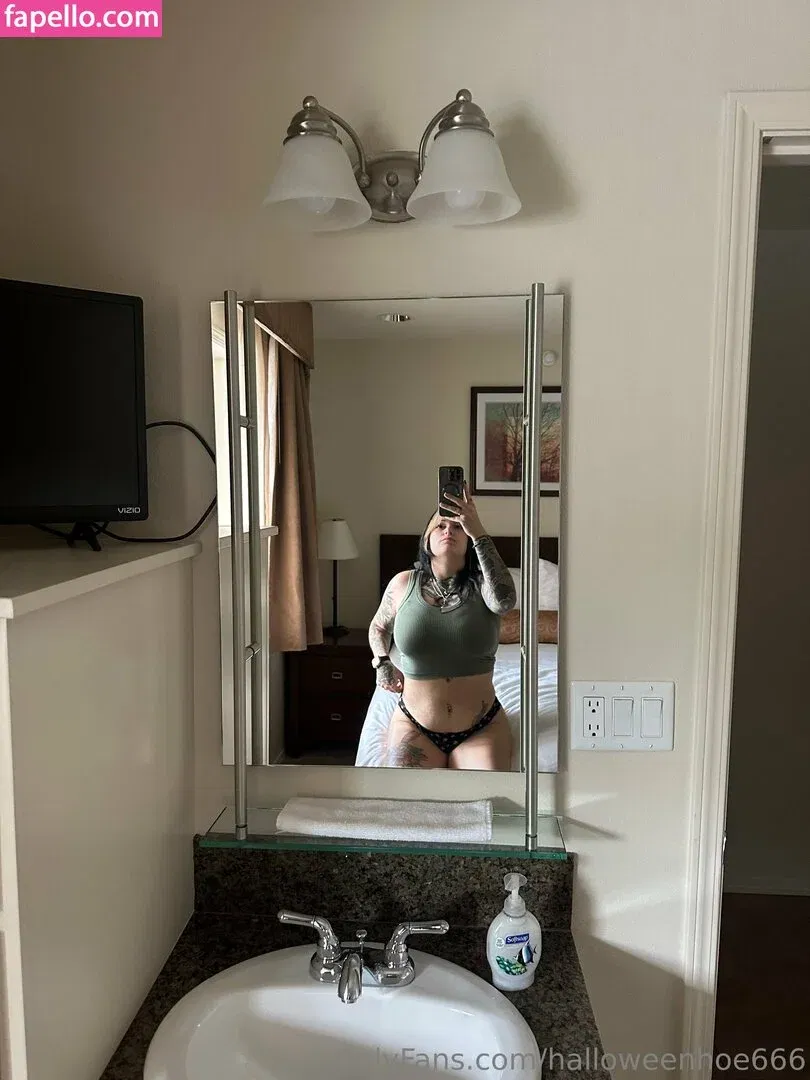 halloweenhoe666 Onlyfans Photo Gallery 