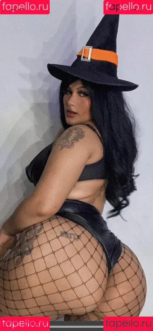 NaomiVerde Onlyfans Photo Gallery 