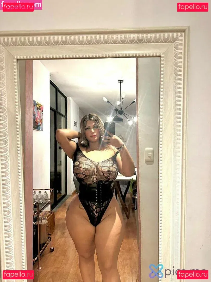NaomiVerde Onlyfans Photo Gallery 