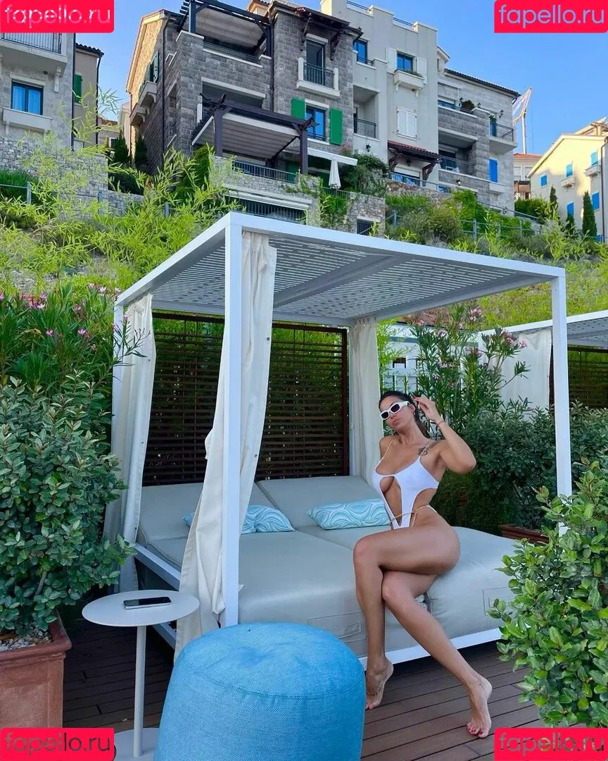 Bojana Stevanovic Onlyfans Photo Gallery 