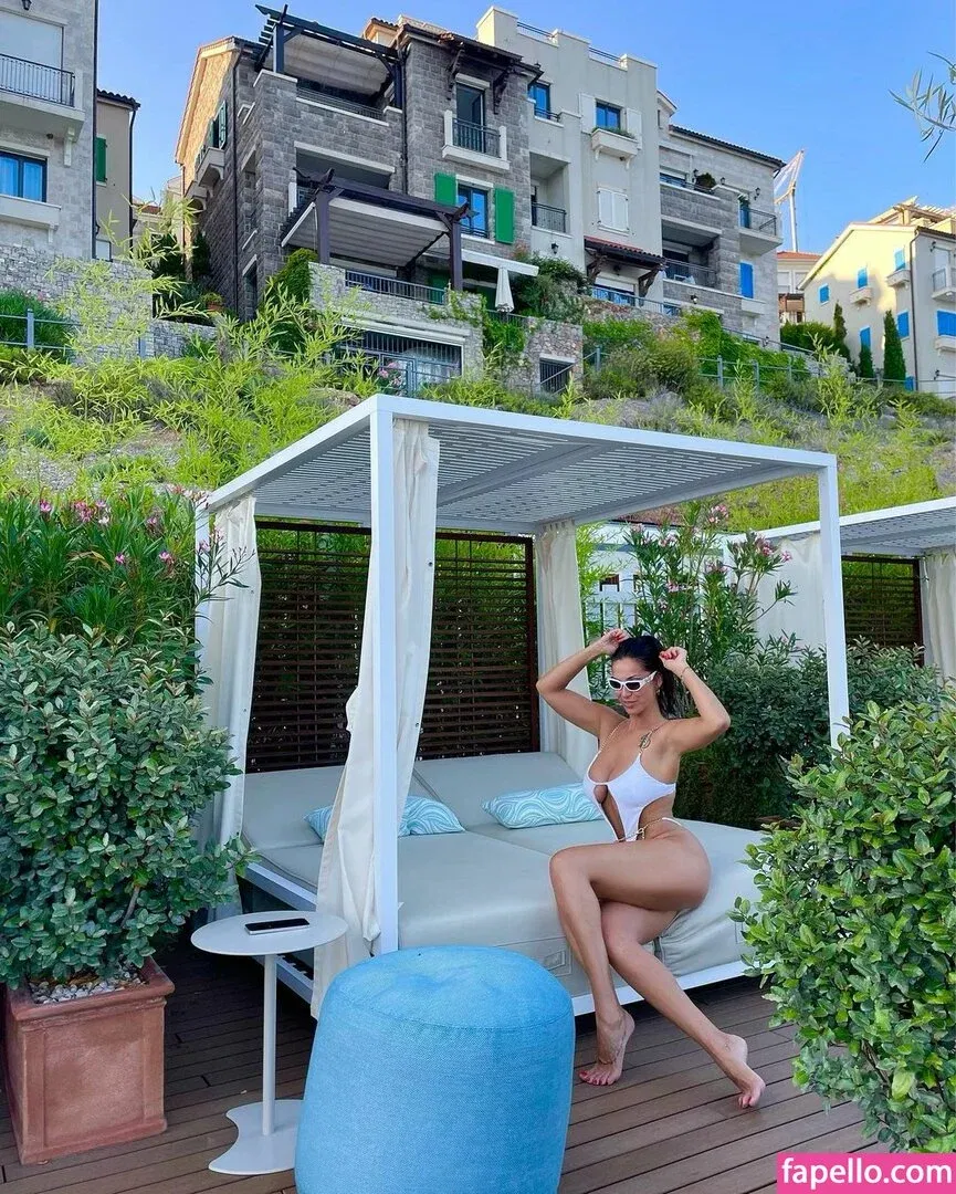 Bojana Stevanovic Onlyfans Photo Gallery 