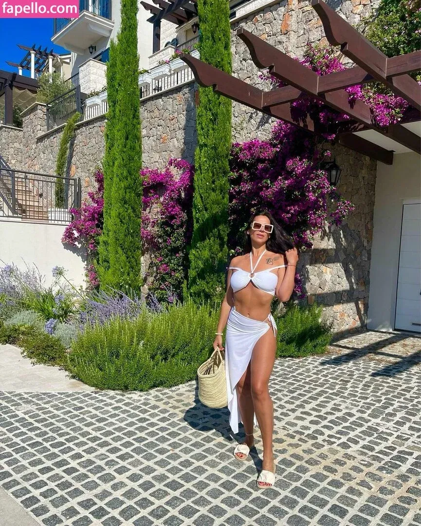 Bojana Stevanovic Onlyfans Photo Gallery 