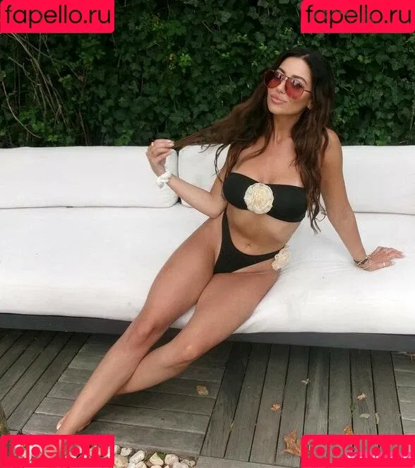 Sara Pre Onlyfans Photo Gallery 
