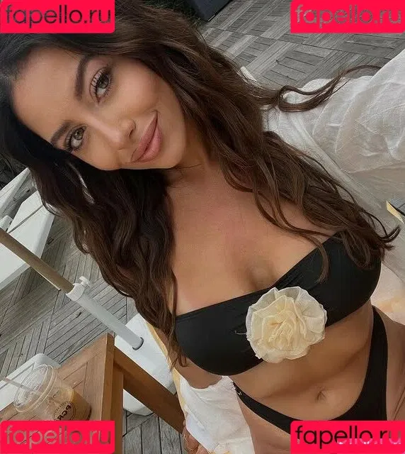 Sara Pre Onlyfans Photo Gallery 