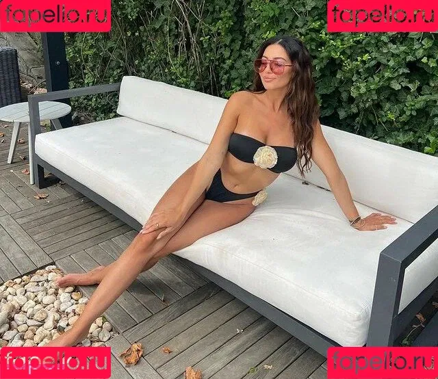 Sara Pre Onlyfans Photo Gallery 