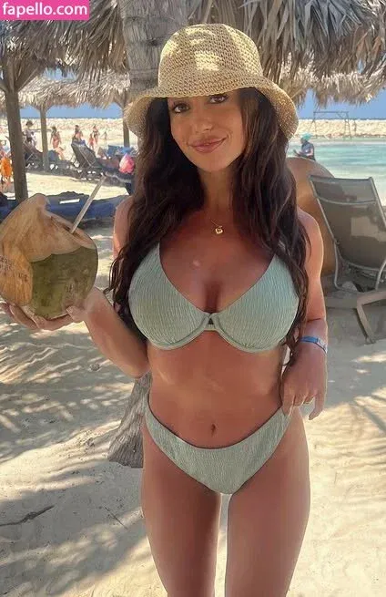 Sara Pre Onlyfans Photo Gallery 