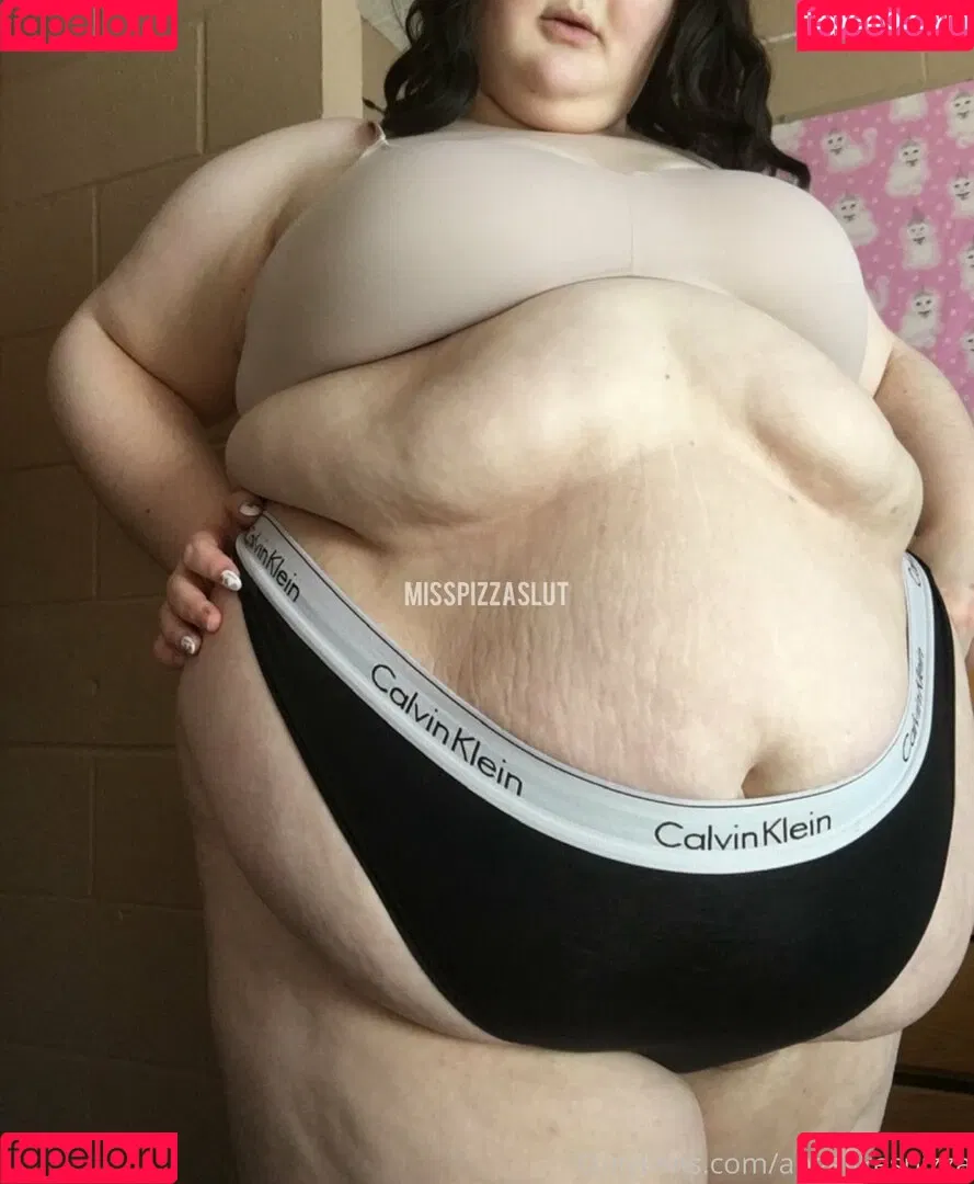 angelikespizza Onlyfans Photo Gallery 