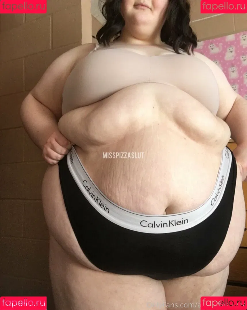 angelikespizza Onlyfans Photo Gallery 