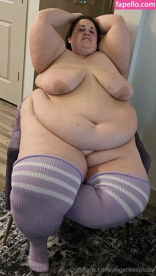 angelikespizza Onlyfans Photo Gallery 