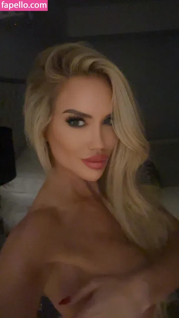 Luciana Salazar Onlyfans Photo Gallery 