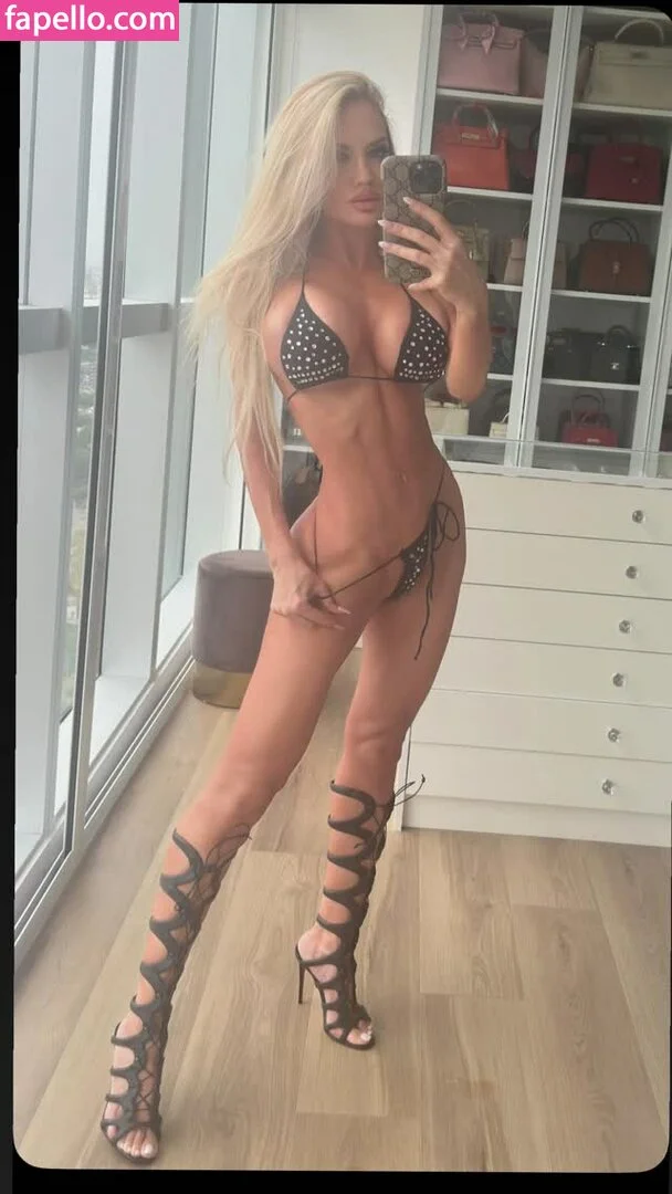 Luciana Salazar Onlyfans Photo Gallery 