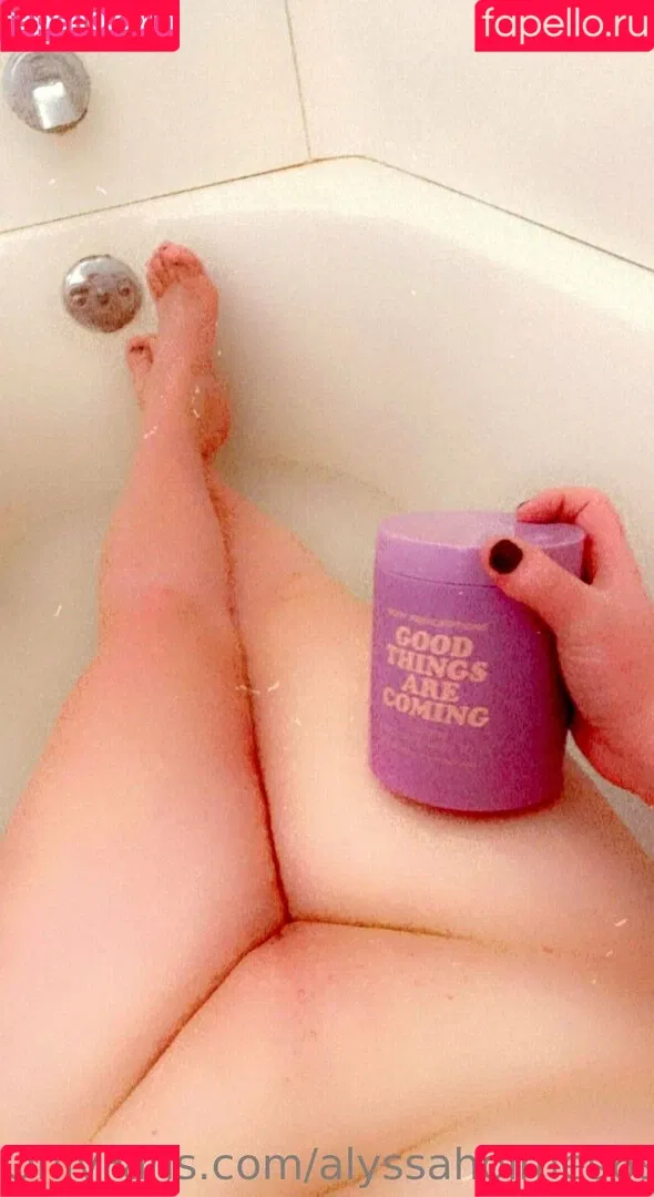 Alyssaholmes6969 Onlyfans Photo Gallery 