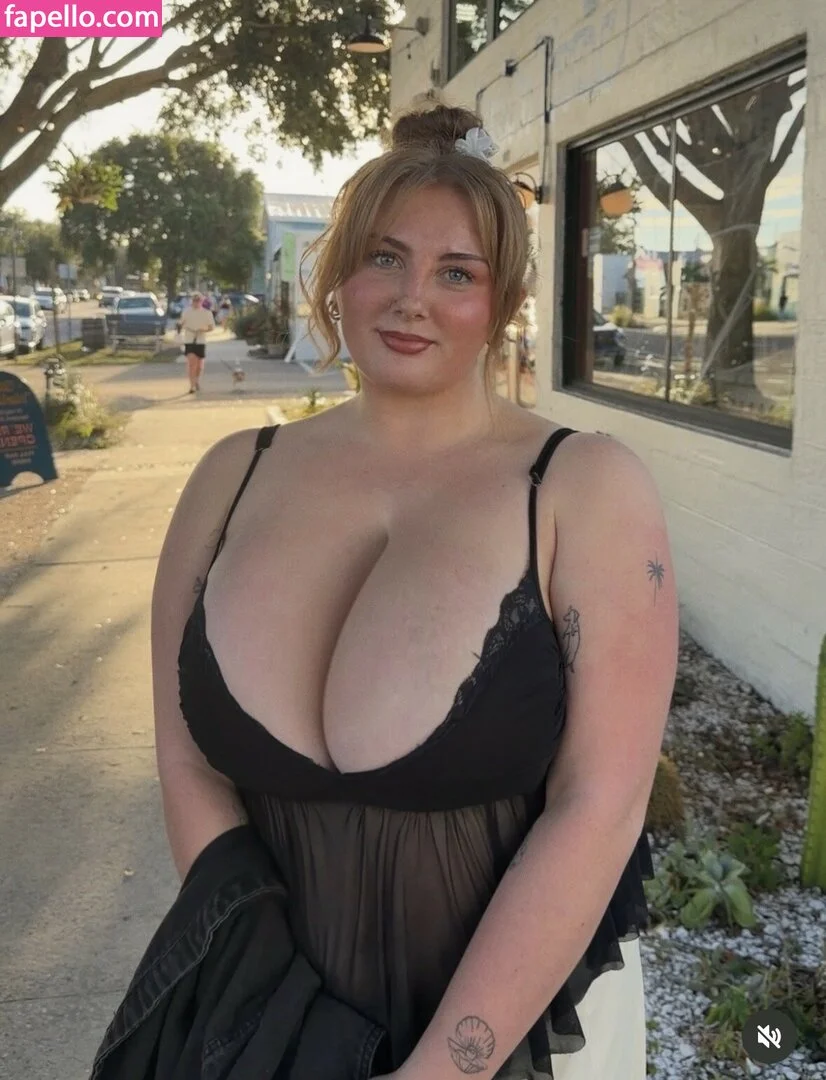 Alyssaholmes6969 Onlyfans Photo Gallery 