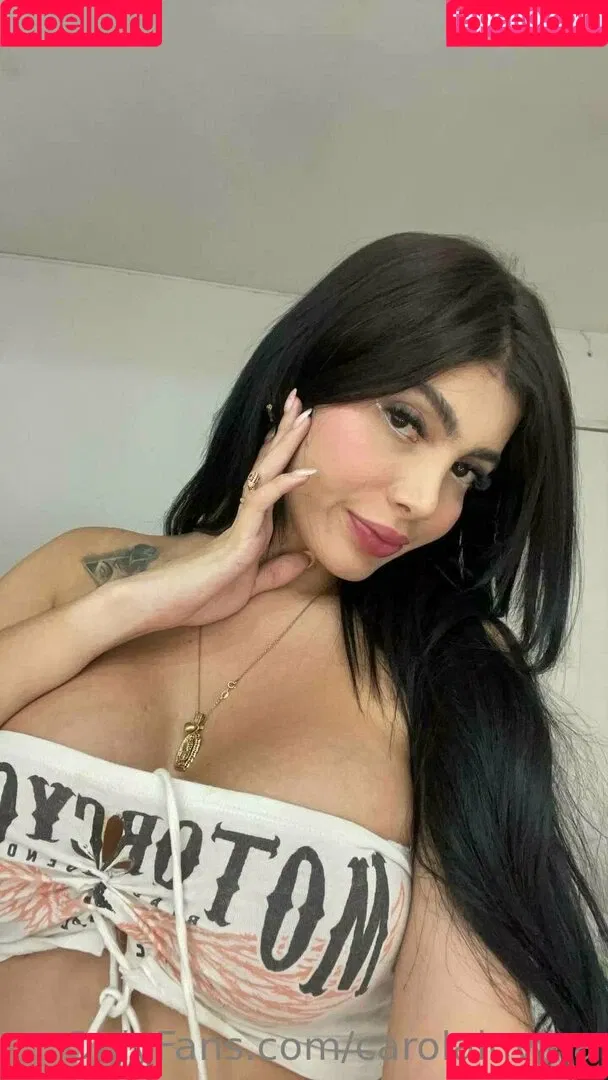 carolainvina Onlyfans Photo Gallery 