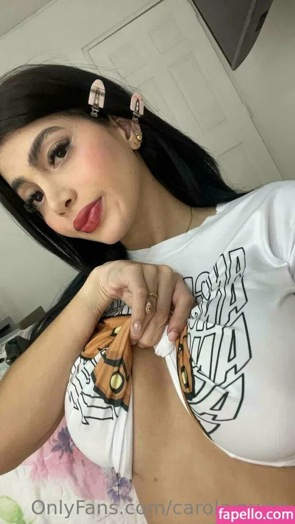 carolainvina Onlyfans Photo Gallery 
