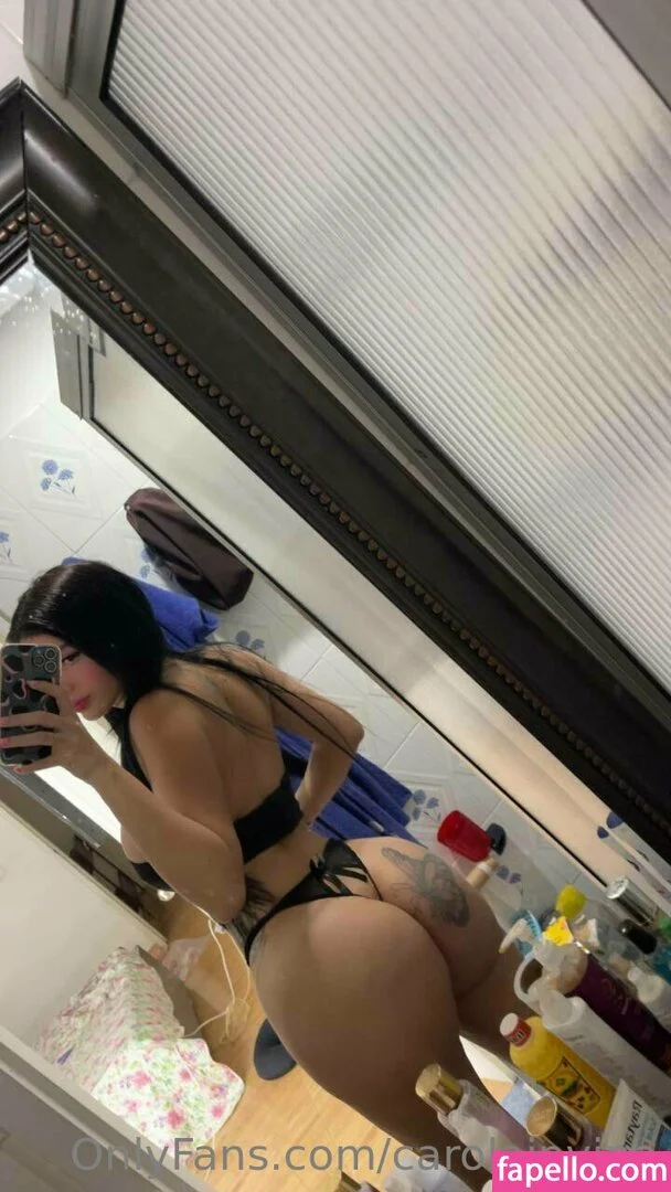 carolainvina Onlyfans Photo Gallery 