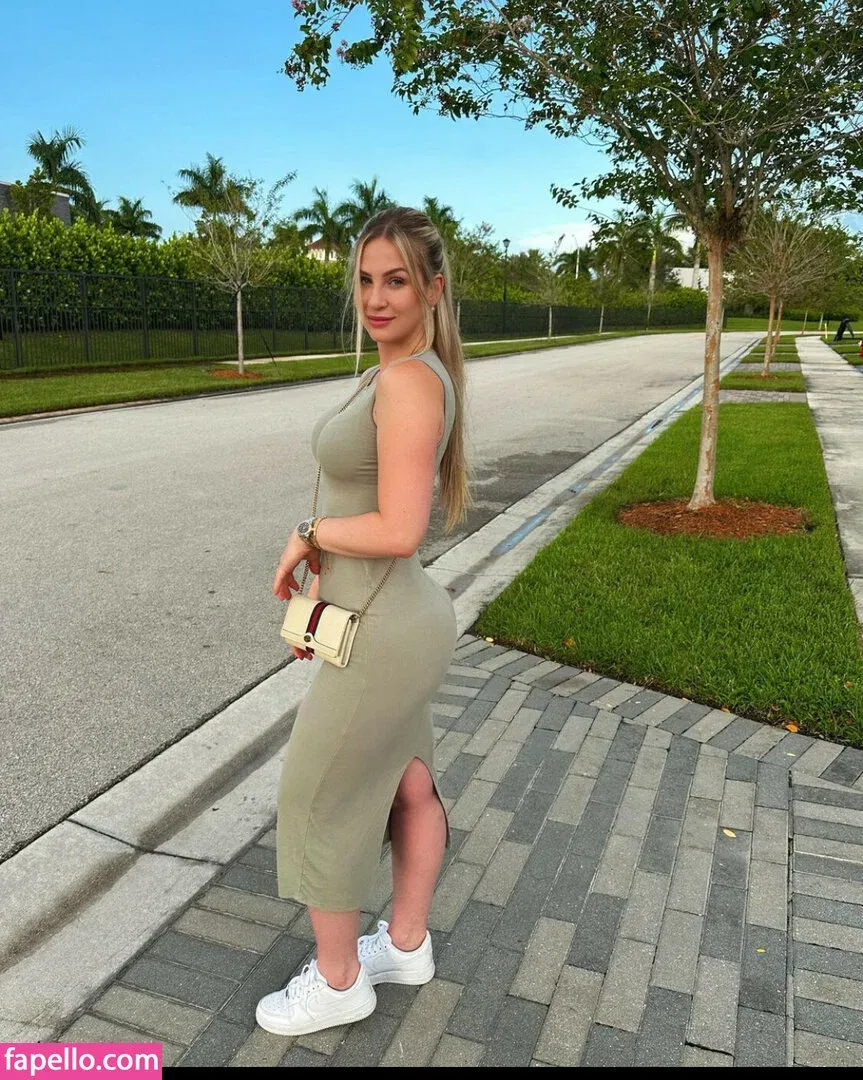 Vitoria Nicolau Onlyfans Photo Gallery 