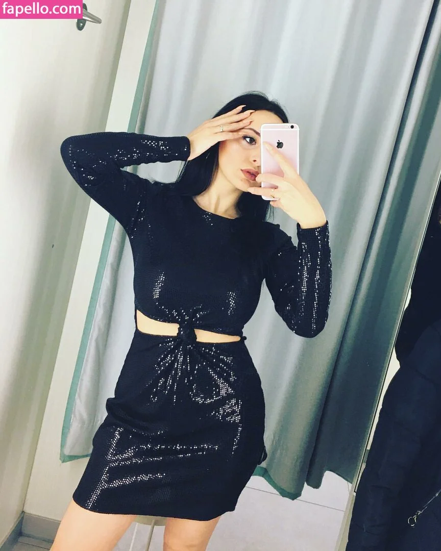 Nino Kikacheishvili Onlyfans Photo Gallery 