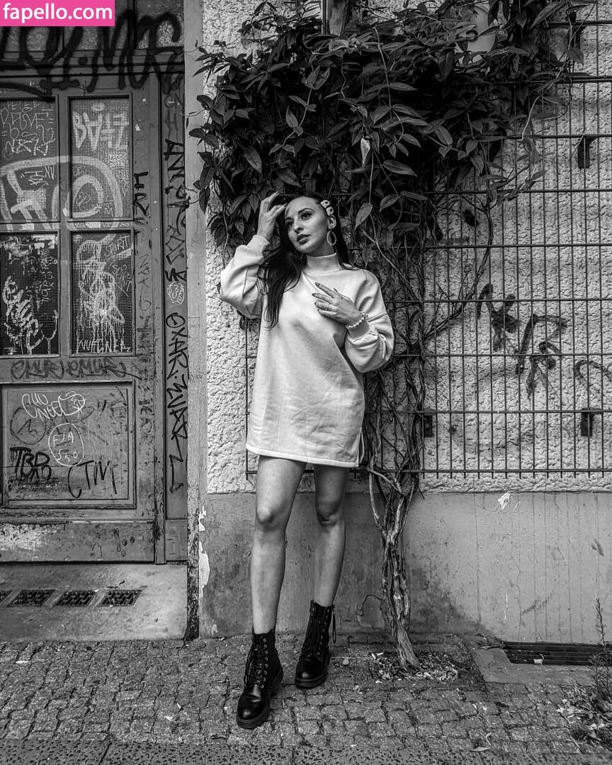 Nino Kikacheishvili Onlyfans Photo Gallery 