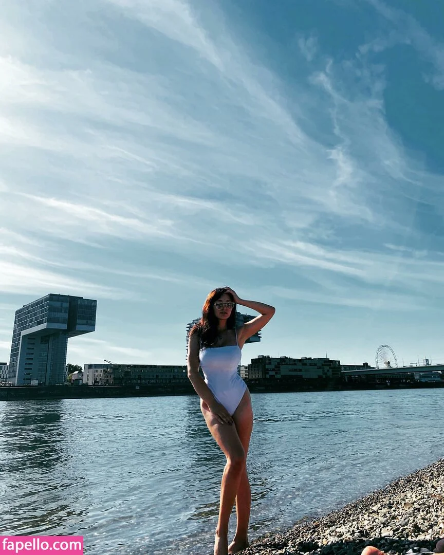 Nino Kikacheishvili Onlyfans Photo Gallery 