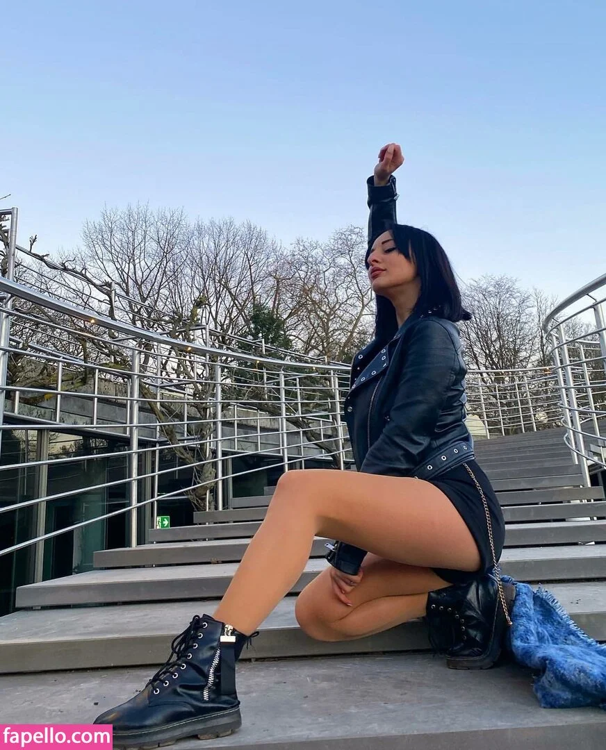 Nino Kikacheishvili Onlyfans Photo Gallery 