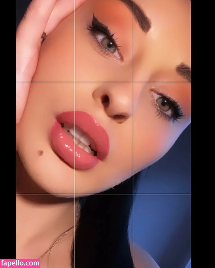 Nino Kikacheishvili Onlyfans Photo Gallery 