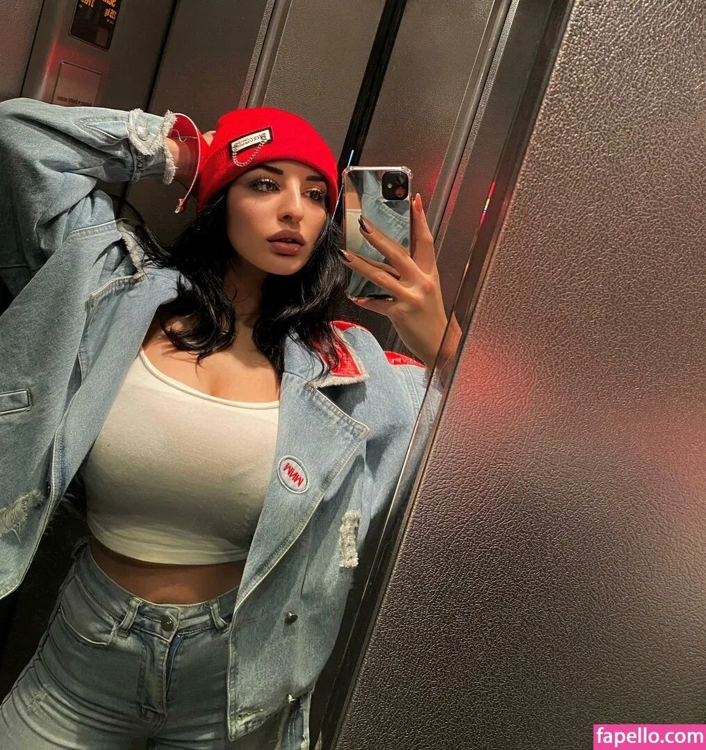 Nino Kikacheishvili Onlyfans Photo Gallery 