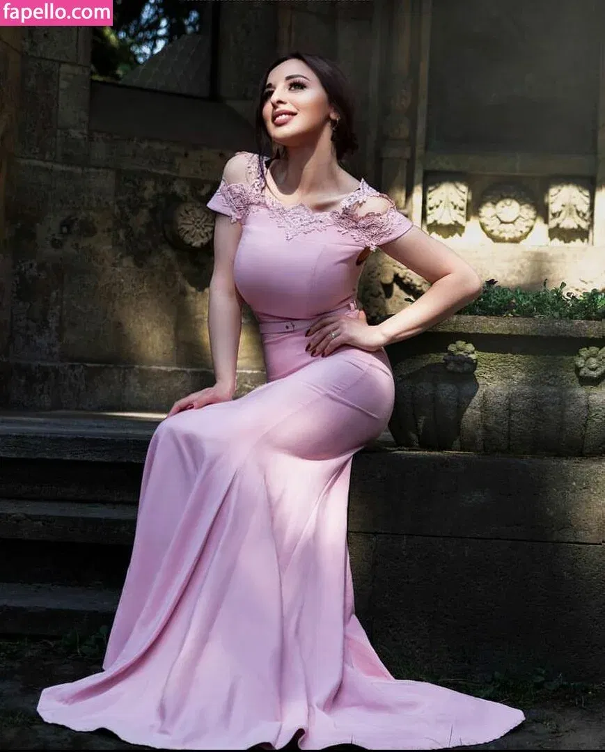 Nino Kikacheishvili Onlyfans Photo Gallery 