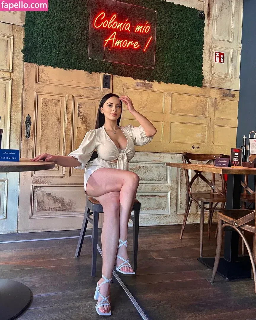 Nino Kikacheishvili Onlyfans Photo Gallery 