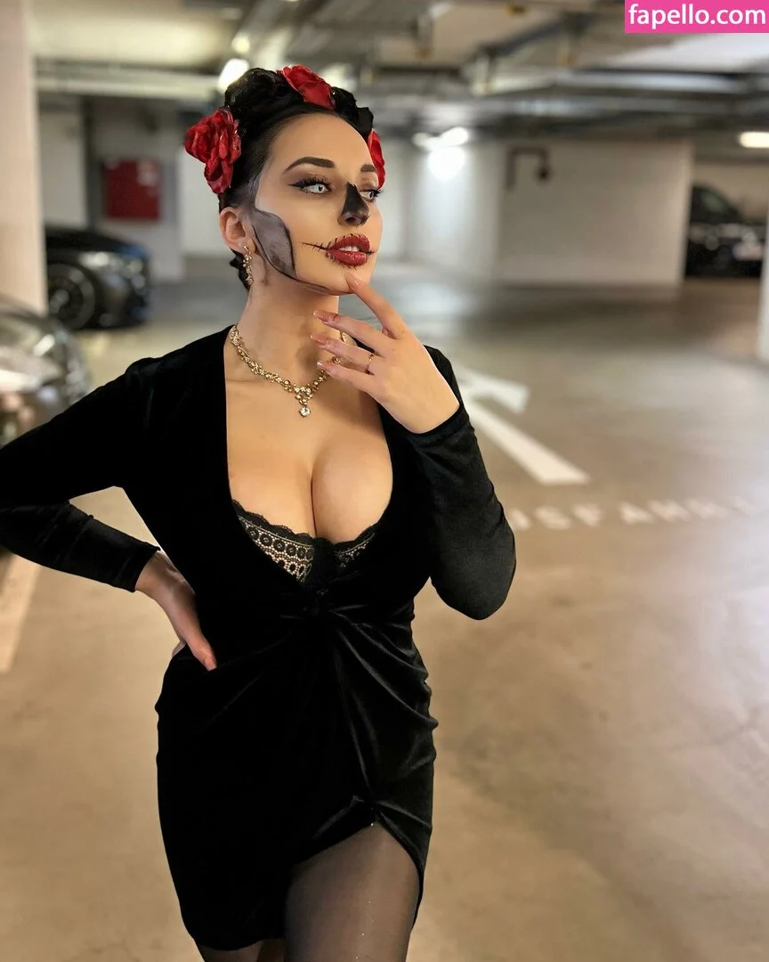 Nino Kikacheishvili Onlyfans Photo Gallery 