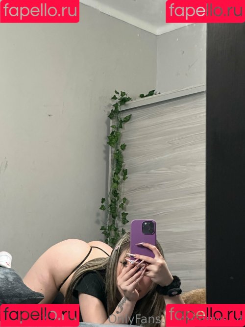 mewslut Onlyfans Photo Gallery 