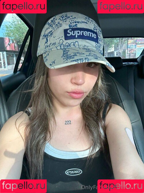 mewslut Onlyfans Photo Gallery 