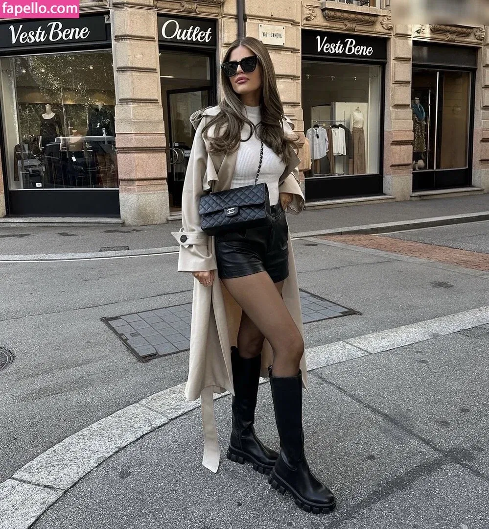 Sophia Schönherr Onlyfans Photo Gallery 