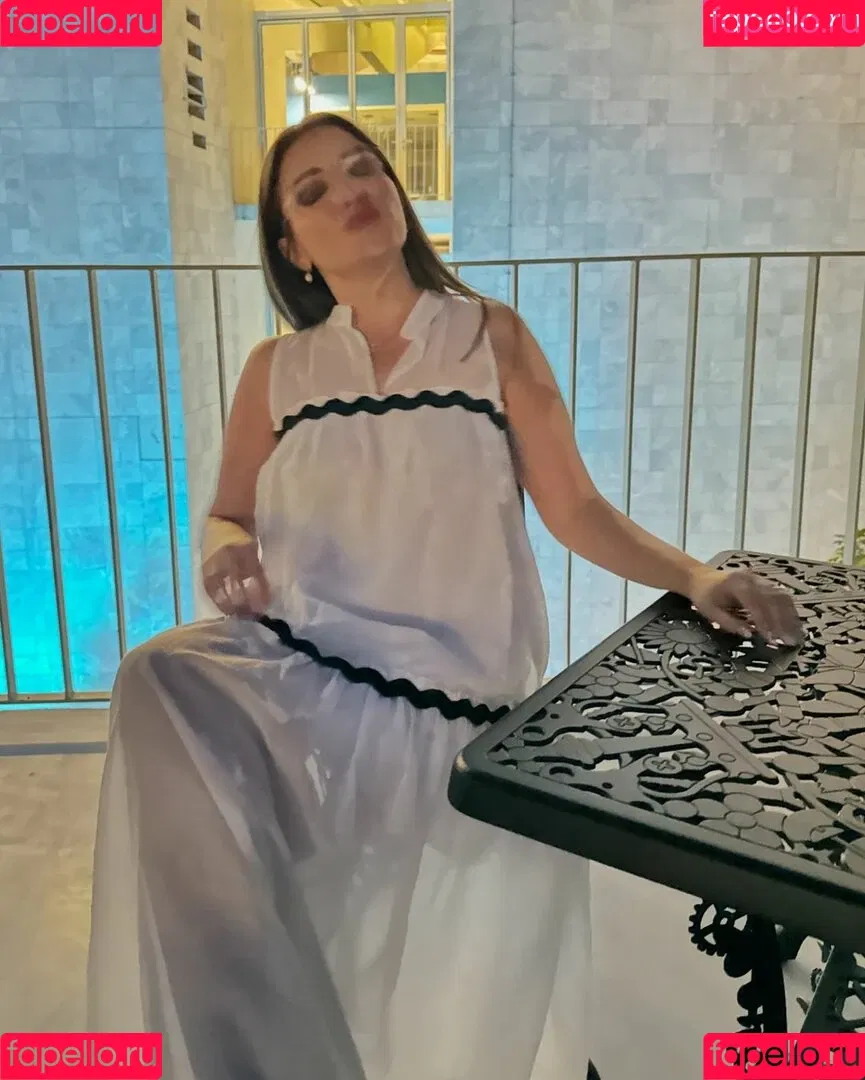 Fiori Dardha Onlyfans Photo Gallery 