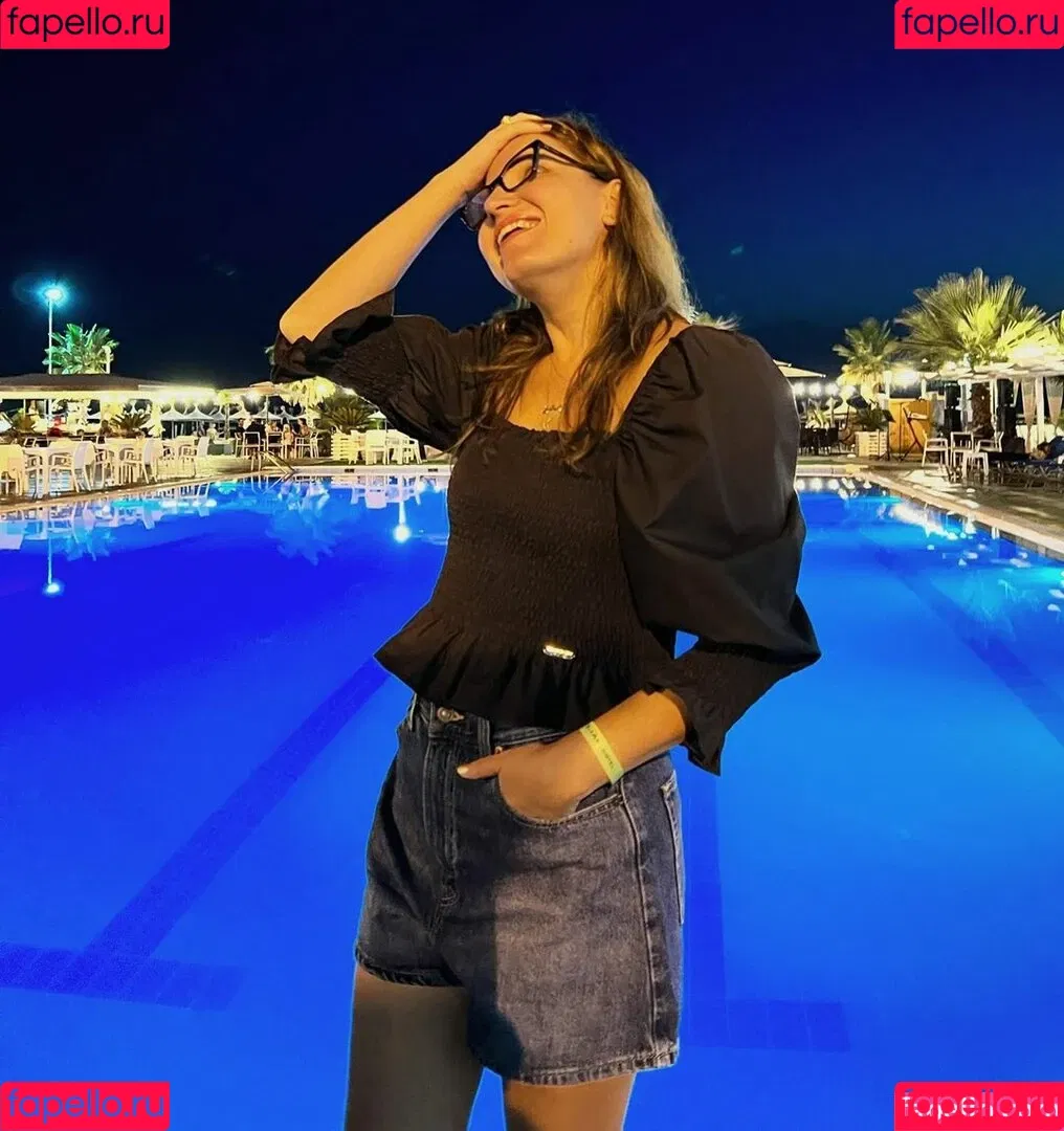 Fiori Dardha Onlyfans Photo Gallery 