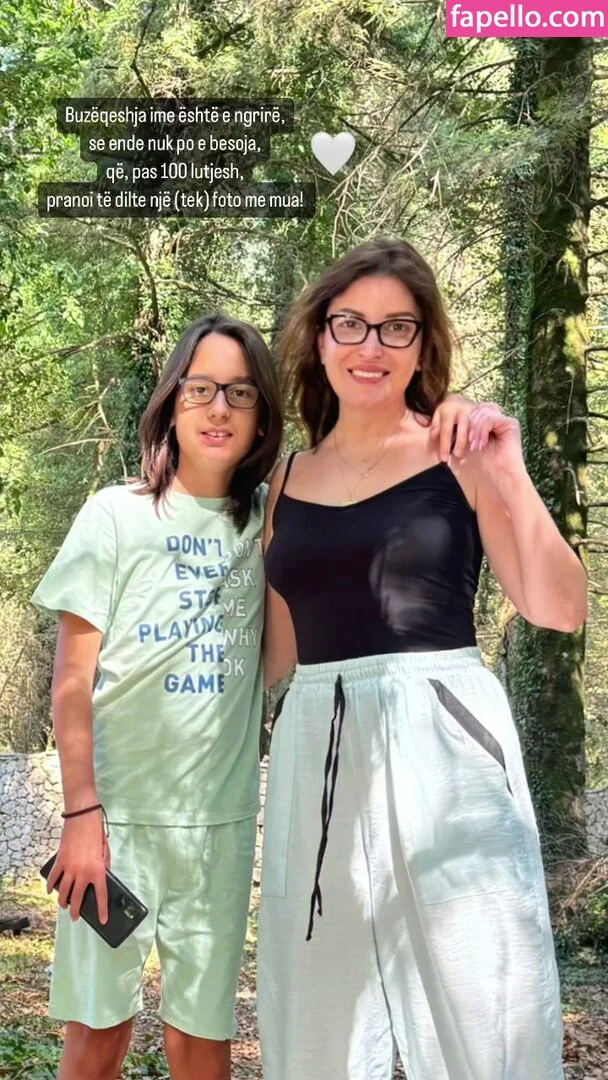 Fiori Dardha Onlyfans Photo Gallery 