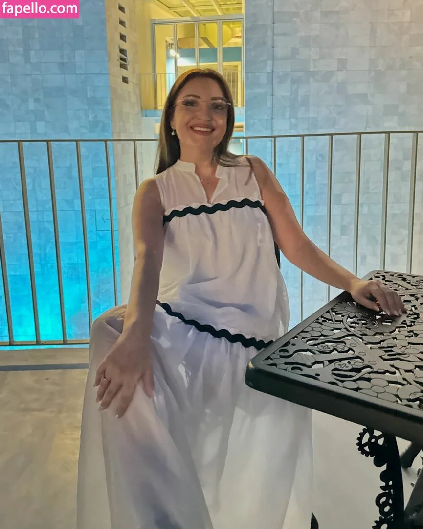 Fiori Dardha Onlyfans Photo Gallery 