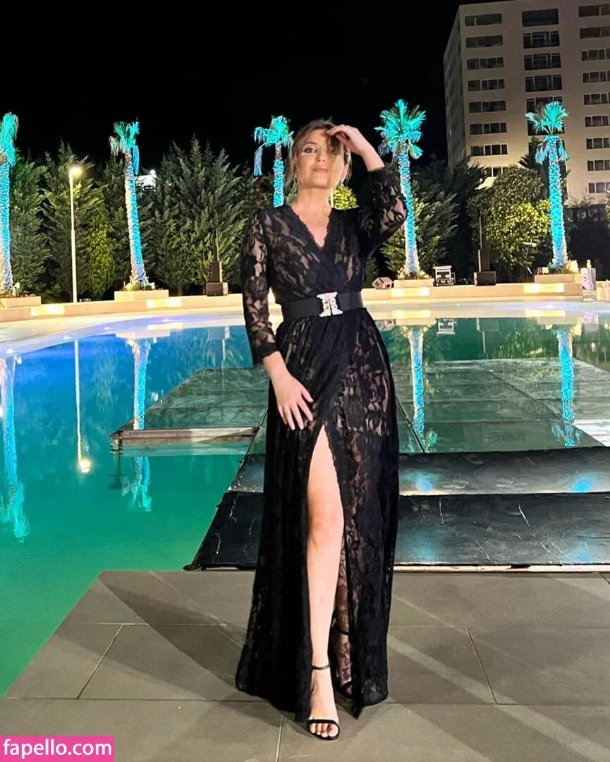 Fiori Dardha Onlyfans Photo Gallery 