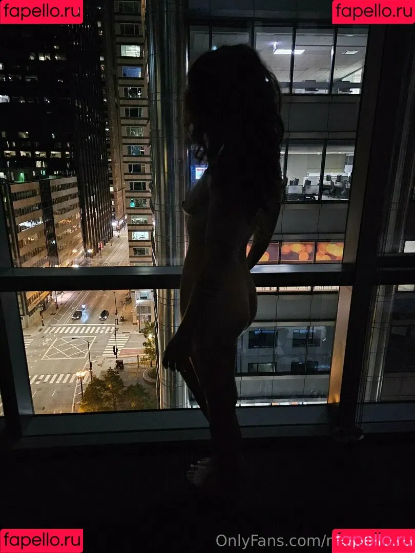 mae-flower Onlyfans Photo Gallery 