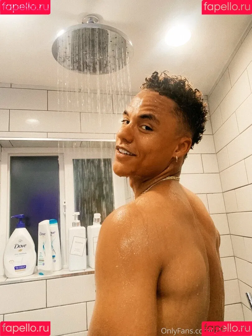 cmulaaa Onlyfans Photo Gallery 